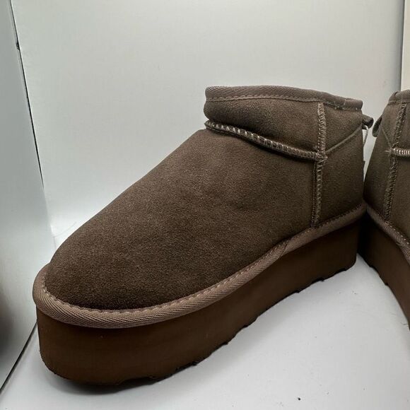 CUSHIONAIRE Women's Genuine Suede pull platform boot +Memory Foam 9 WIDE BROWN - Picture 7 of 7